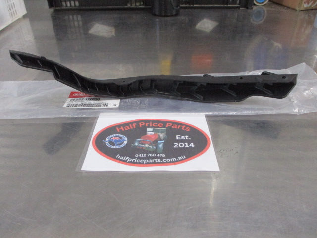 Kia Rio Genuine Right Hand Front Side Bumper Bracket New Part.