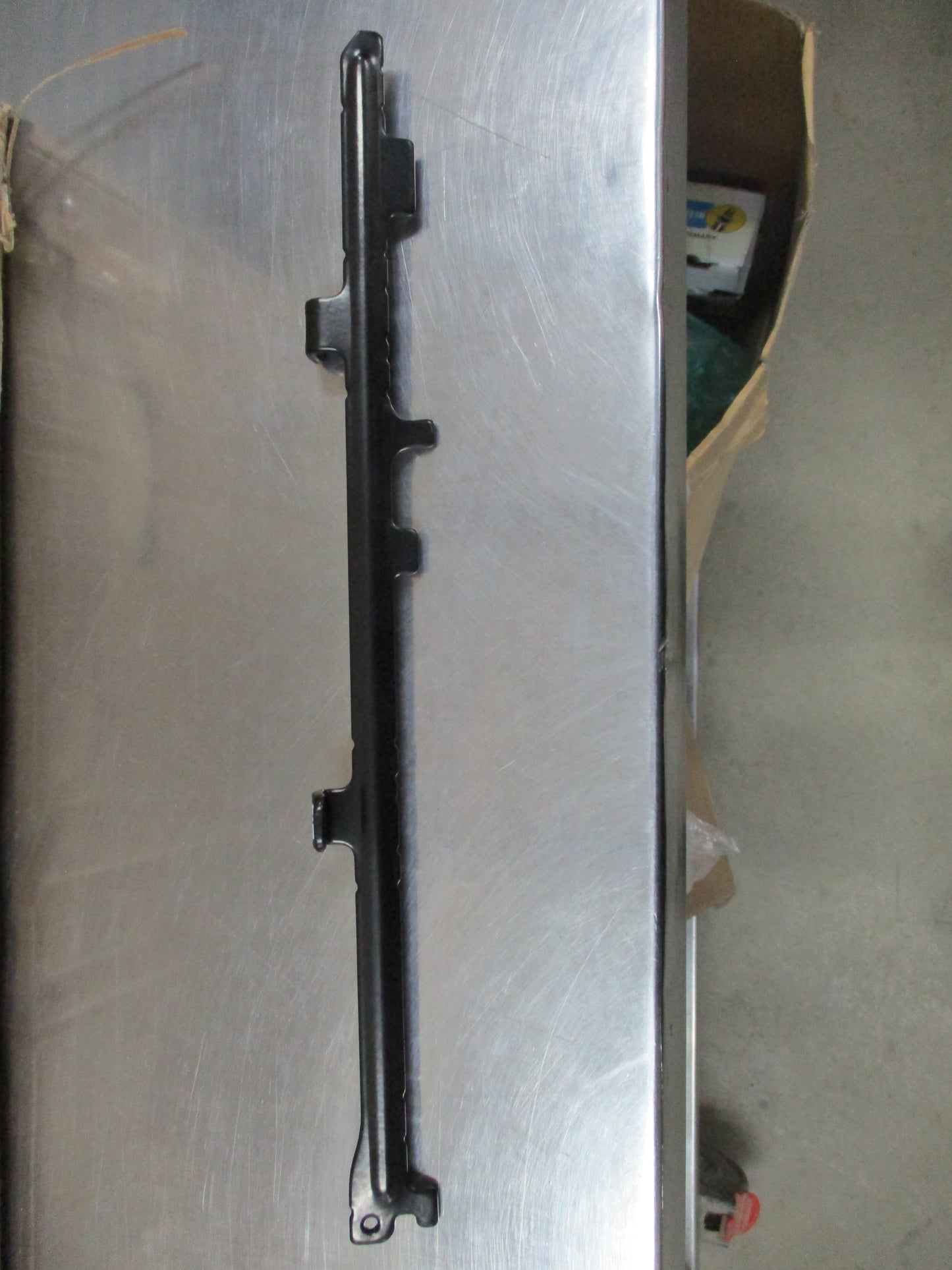 Honda Odyssey Genuine Front Seat Rail Bracket New Part
