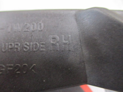 Kia Rio Genuine Right Hand Front Side Bumper Bracket New Part.
