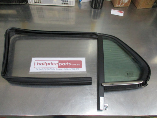 Holden Trax Genuine Left Hand Rear Window Weather Strip with Glass Insert Frame New Part