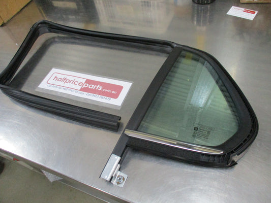 Holden Trax Genuine Left Hand Rear Window Weather Strip with Glass Insert Frame New Part