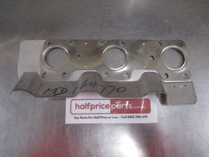 Mitsubishi Magna Genuine Exhaust Manifold Gasket New Part