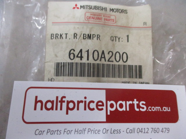 Mitsubishi Lancer Genuine Right Hand Rear Bumper Face Bracket New Part
