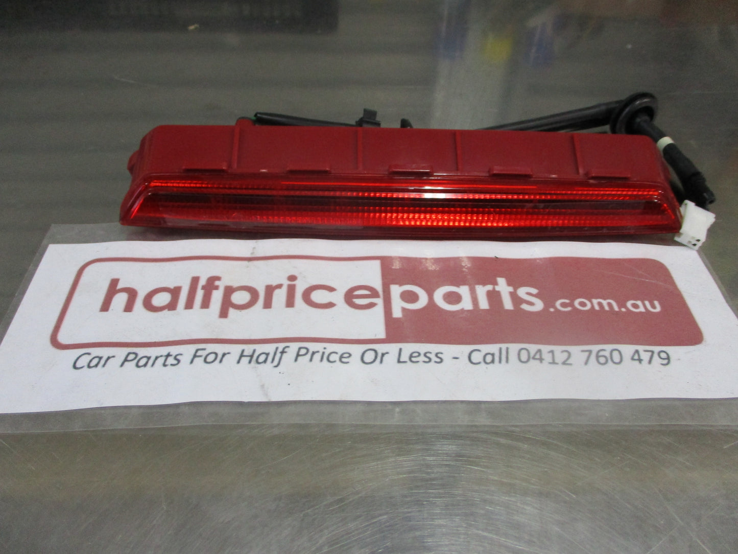 Kia Sportage Genuine Hight Mount Rear Brake Light Assembly New Part