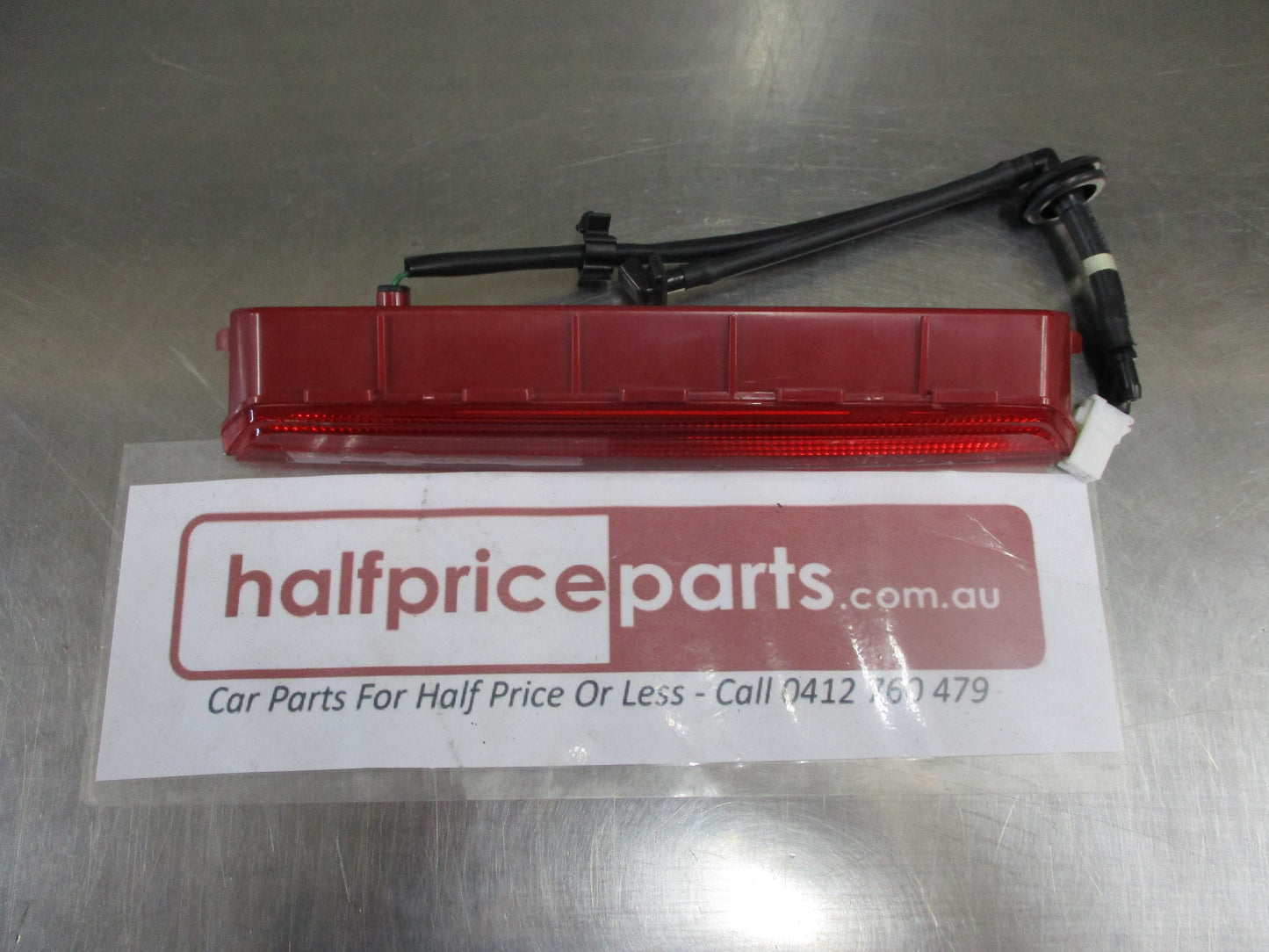 Kia Sportage Genuine Hight Mount Rear Brake Light Assembly New Part