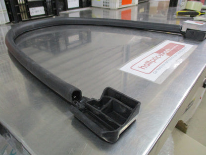 Holden Trax Genuine Bonnet Rear Weatherstrip New Part