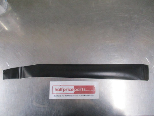 Mitsubishi Triton Genuine Right Hand Centre B-Pillar Black Tape New Part