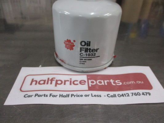 Sakura Oil Filter Suits Mitsubishi Starion/Pajero/300GT/Grandis/Nimbus/Colt/Verada/Lancer/GTO/Cordia/Triton/Magna/Starwagon/Challenger/Delica New Part