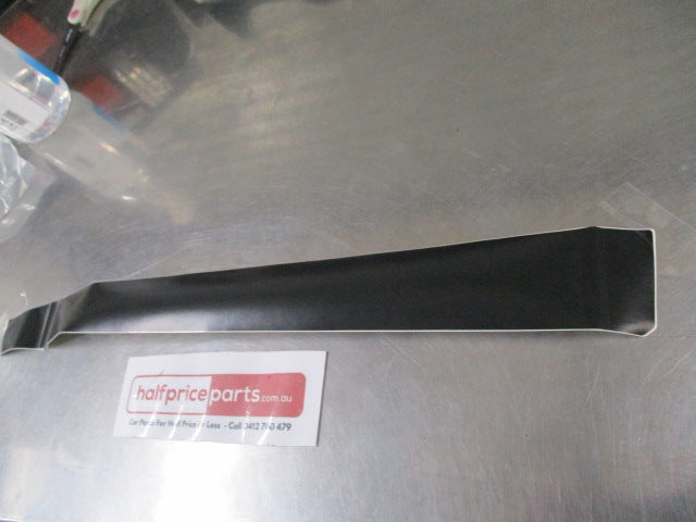 Mitsubishi Triton Genuine Right Hand Centre B-Pillar Black Tape New Part