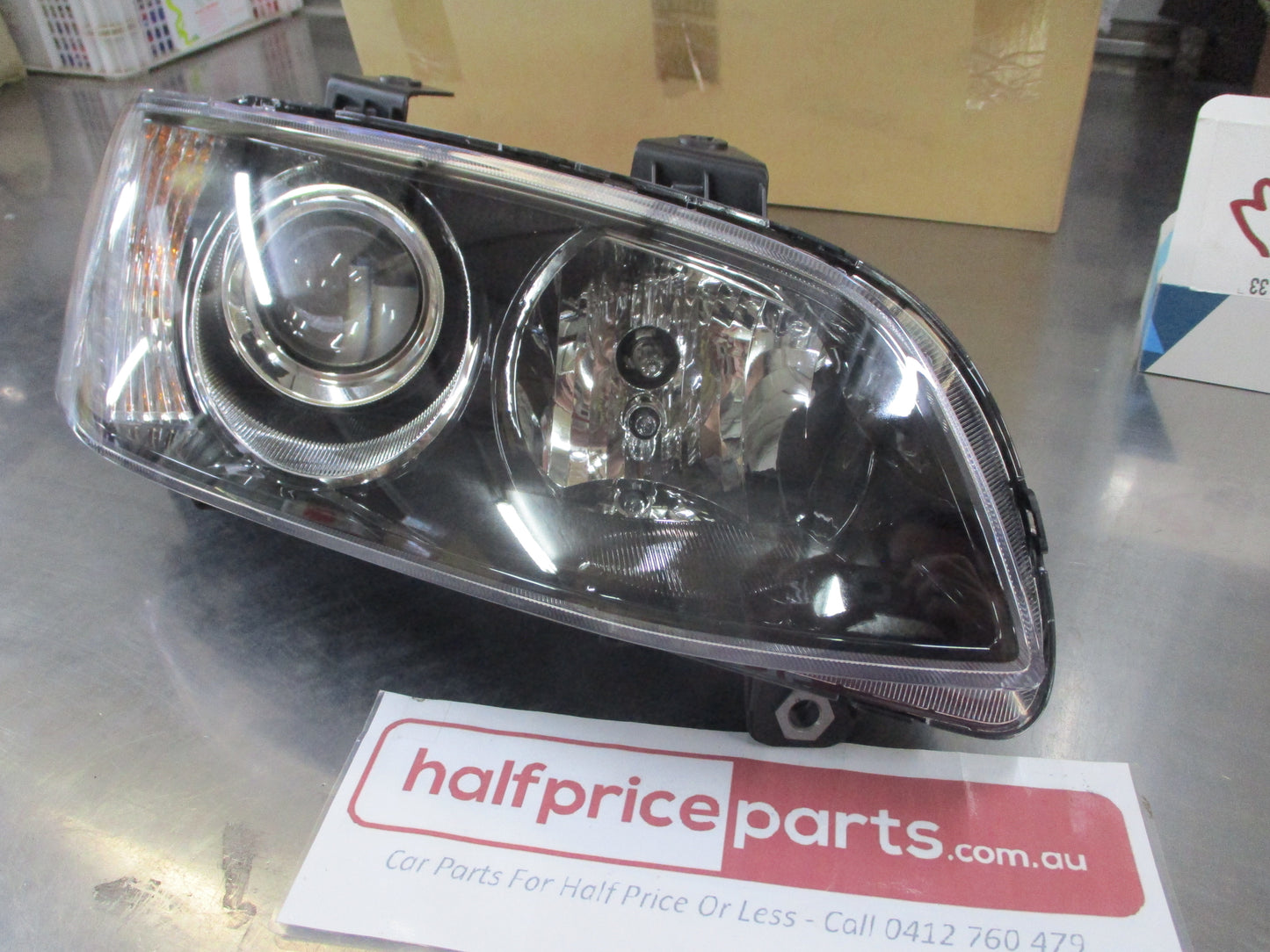 Holden VE Series II Calais/SS-V/Calais-V Genuine Right Hand Front Projector Head Light New Part