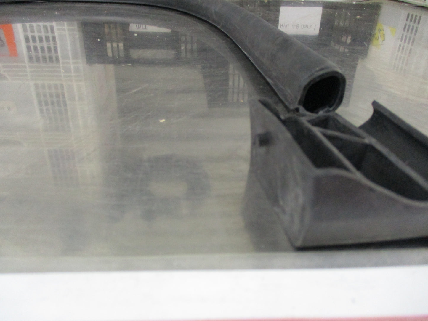 Holden Trax Genuine Bonnet Rear Weatherstrip New Part