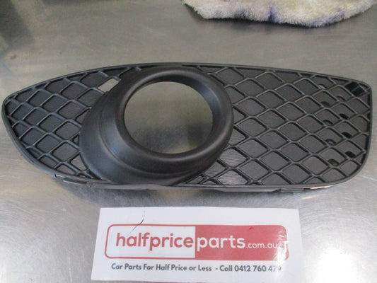 Mitsubishi Lancer Genuine Outer Front Bumper Right Hand Fog Light Grille New Part