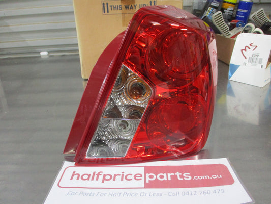 Holden Viva Sedan Genuine Right Hand Rear Tail Light Assembly New Part