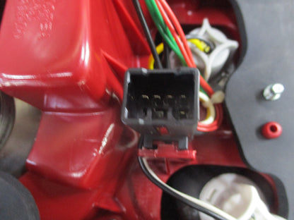 Holden Viva Sedan Genuine Right Hand Rear Tail Light Assembly New Part