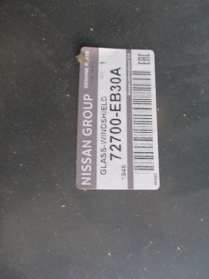 Nissan Navara D40M-R51 Pathfinder Genuine Front Windscreen New Part