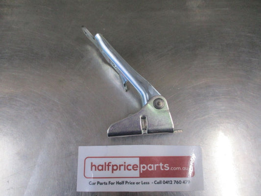 Mitsubishi Pajero Genuine Left Hand Bonnet Hinge New Part