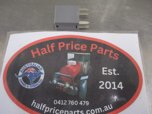 Kia Carnival/Cerato/Mentor/Rio/Sportage/Carens Genuine Relay New Part.