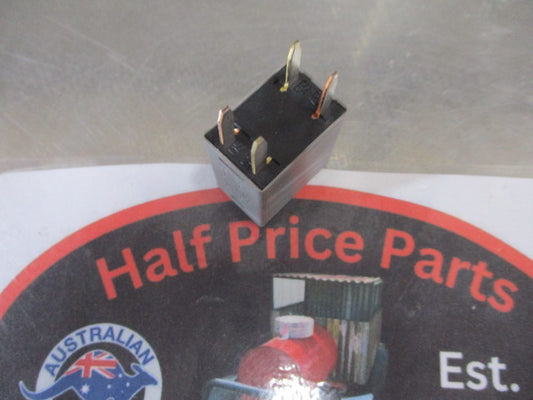 Kia Carnival/Cerato/Mentor/Rio/Sportage/Carens Genuine Relay New Part.