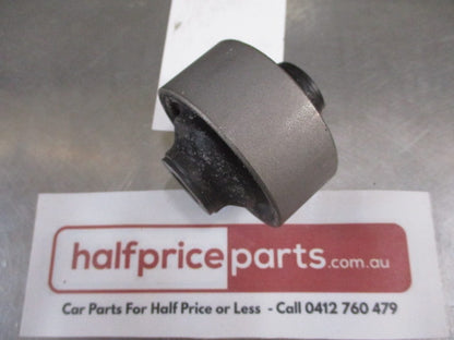 Mitsubishi Lancer/Outlander Genuine Front Right/Left Lower Control Arm Bush New Part