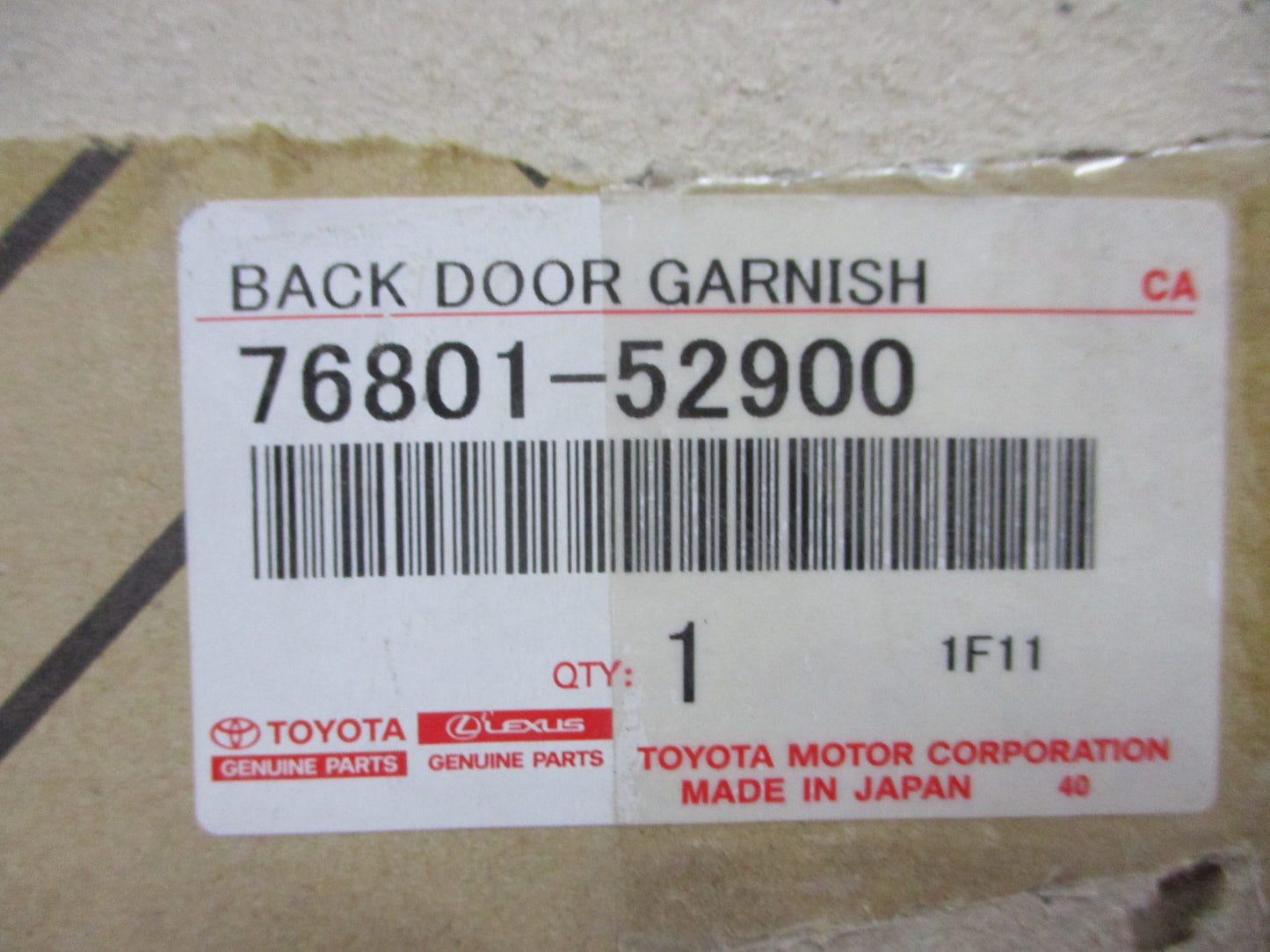 Toyota Yaris Genuine Rear Molding New Part