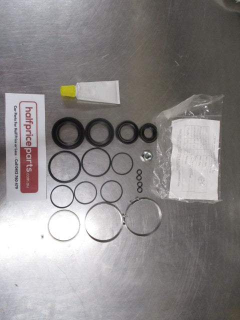 Mitsubishi Triton/Pajero Genuine Power Steering Seal Kit Gear New Part