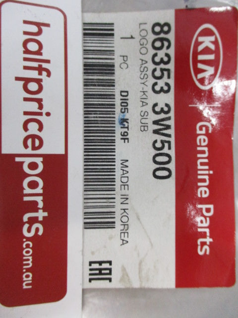 Kia Carnival/Sorento/Sportage Genuine Front Grille Emblem Assy Suits Various Models New Part