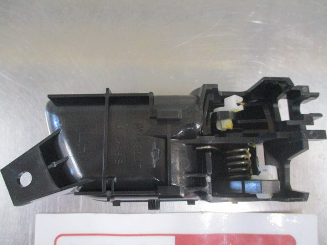 Mitsubishi Pajero Genuine Left Hand Front Inner Door Handle New Part