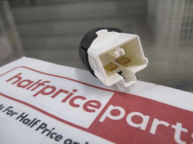 Mitsubishi Triton/Mirage/Pajero Sport Genuine Brake Light Switch New Part