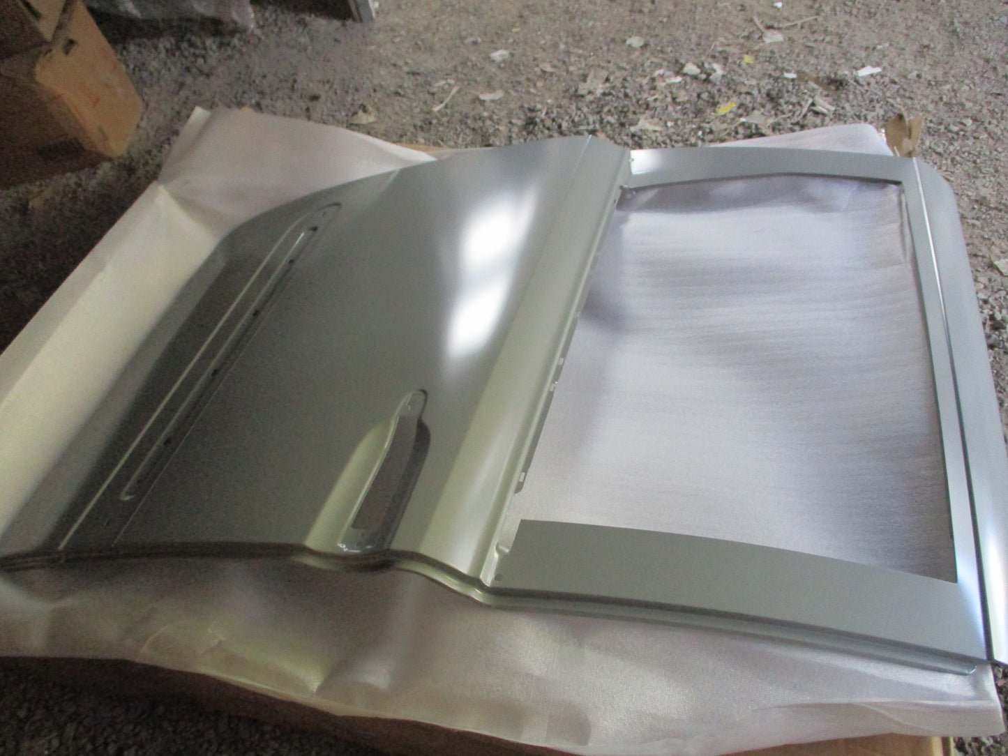 Kia Carnaval Genuine Right Hand Rear Door Outer Skin (Unpainted) New Part