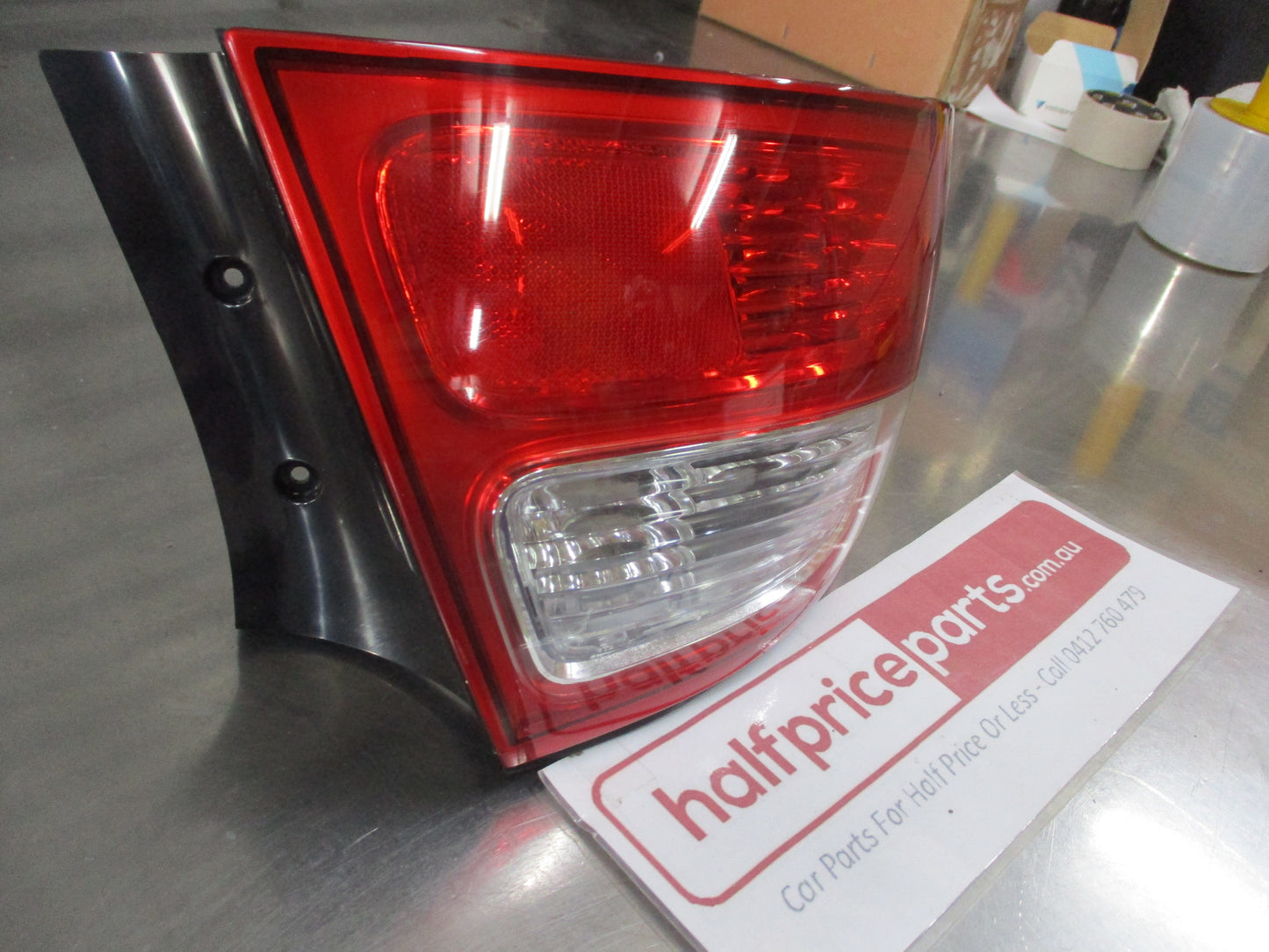 Holden VX HSV Clubsport/XU6/Calais/Berlina Genuine Left Hand Rear Tail Light Assembly New Part