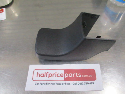 Mitsubishi Outlander/Outlander Sport Genuine Front Passenger Seat Track End Rear Cover New Part