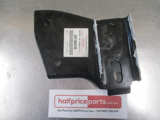 Mitsubishi Triton Genuine Left Hand Rear Bumper Side Bracket New Part