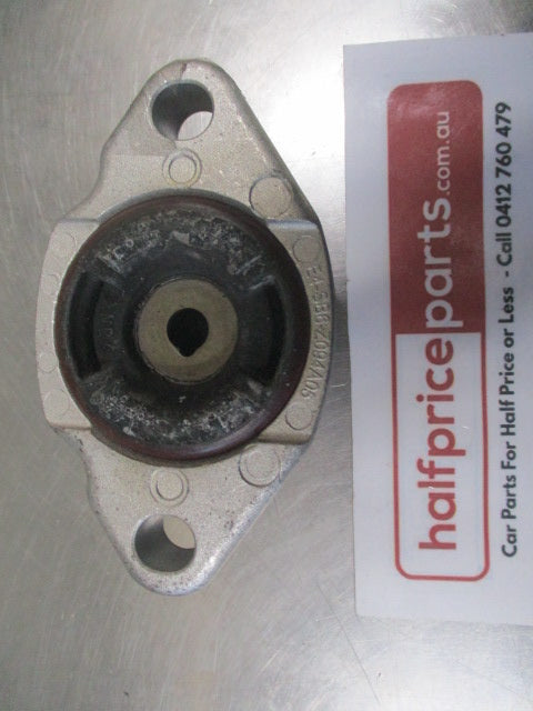 Mercedes Benz E400-450/CLS450/CLS53 AMG Genuine Rear Shock Mount New Part
