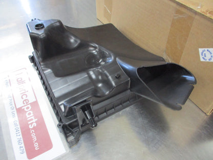 Holden Cruze Genuine Lower Air Cleaner Filter Box New Part