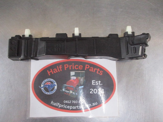 Kia Rio Genuine Front Right Hand Bumper Side Bracket New Part
