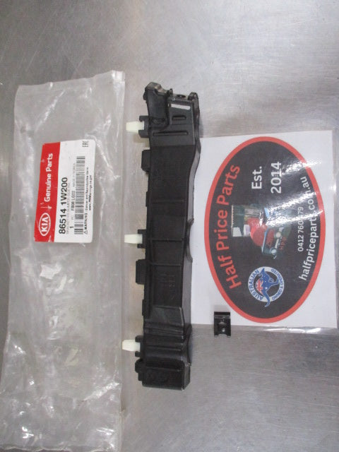 Kia Rio Genuine Front Right Hand Bumper Side Bracket New Part