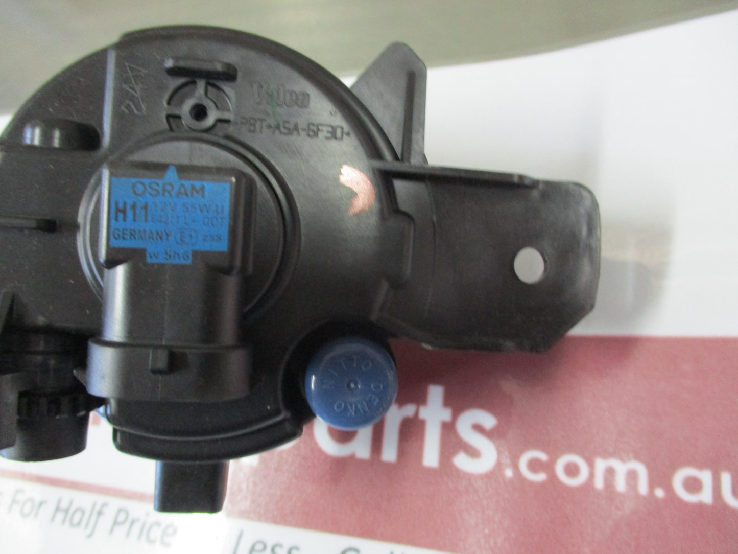 Nissan Pathfinder R52/Altima Genuine Right Hand Fog Light Assembly New Part