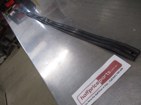 Mitsubishi MN Triton Genuine Side Step Cover Up Outer Rubber New Part