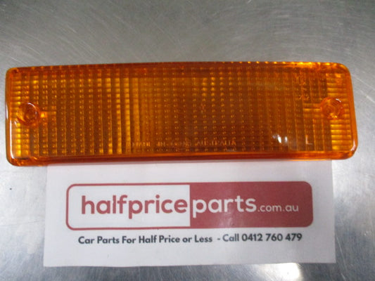 Mitsubishi Galant/Sigma Genuine Left Hand Front Bumper Indicator Lens New Part