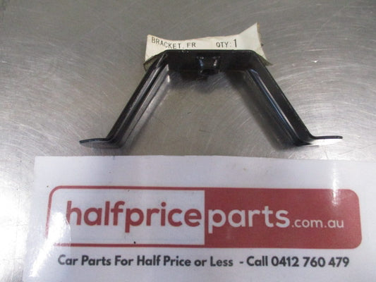 Mitsubishi Outlander Sport Genuine Front Guard Extension Bracket New Part