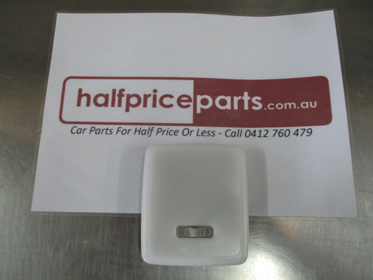 Nissan Patrol Y62 Genuine Cargo Area Lamp Assembly New Part