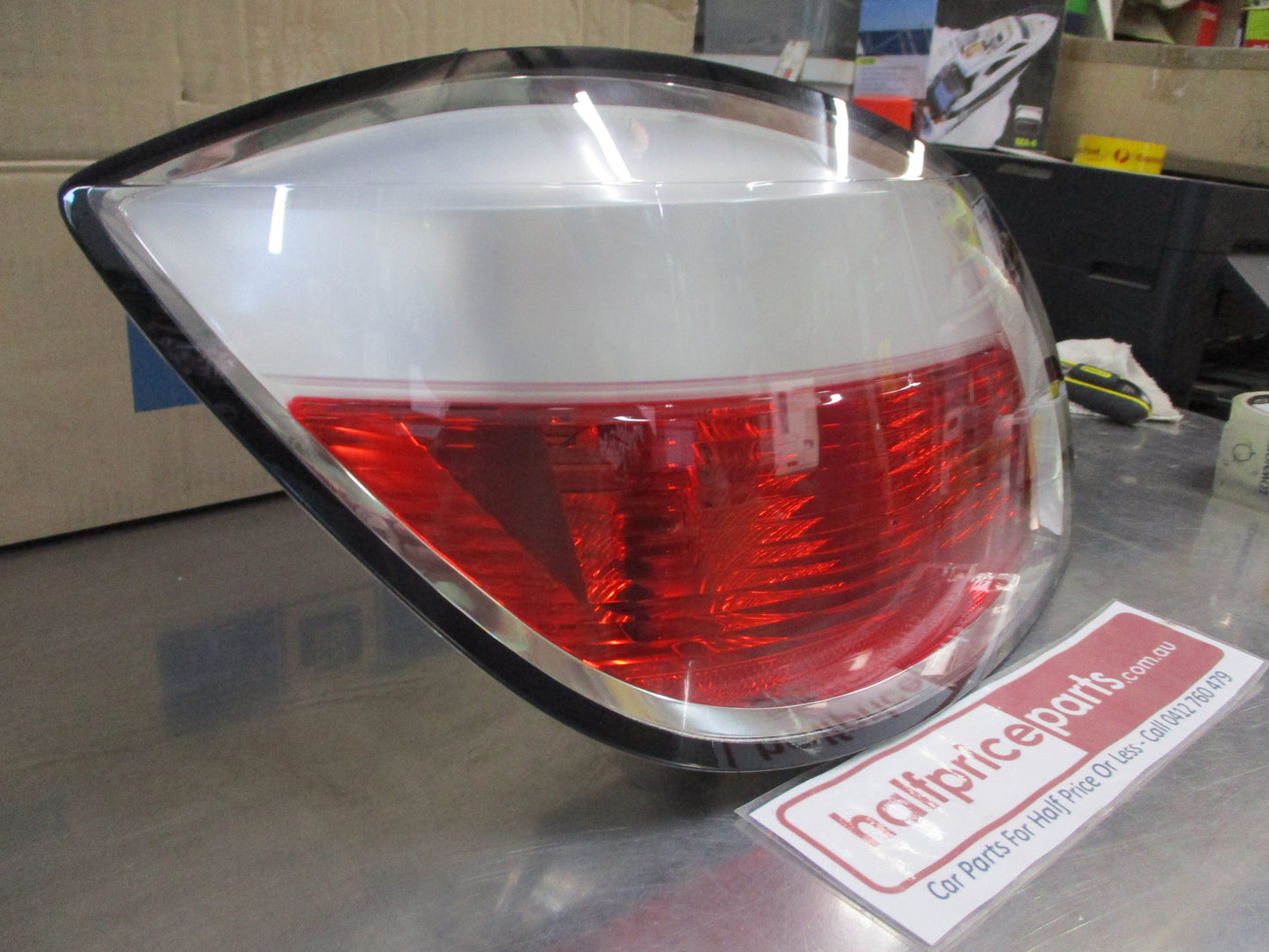 Holden Astra AH Genuine Rear Left Tail Lamp Frosted Indicator Assembly New Part