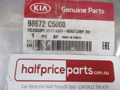 Kia Sorento Genuine Right Hand Telescope Head Light Washer Nozzle New Part.