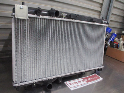 Sixty Nine Radiator Suits Automatic Chrysler Neon New Part