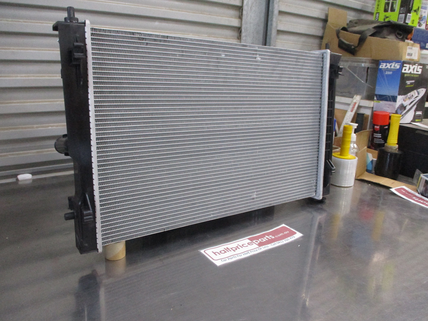 Holden VZ Commodore/WL Statesman/Monaro 5.7Ltr/6.0Ltr LS1 Automatic Genuine Radiator Assembly New Part