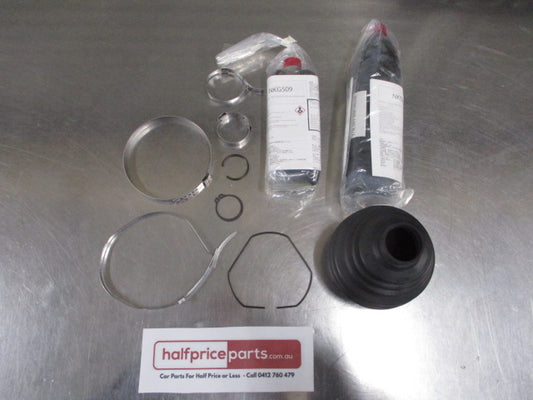 Mitsubishi Outlander Genuine Outer CV Boot Kit New Part