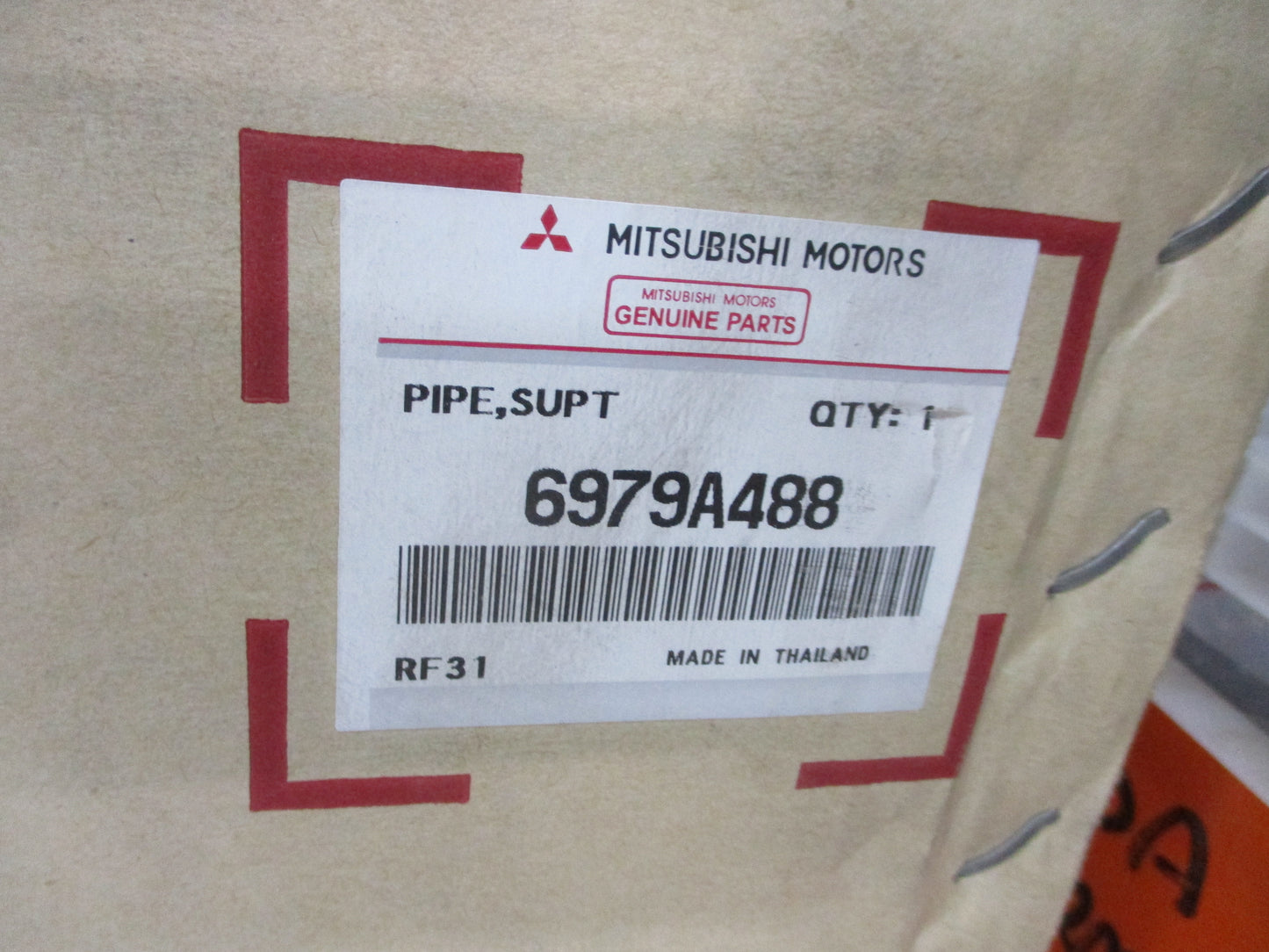 Mitsubishi Triton Genuine 2ND Row Lower Seat Support Bar New Part