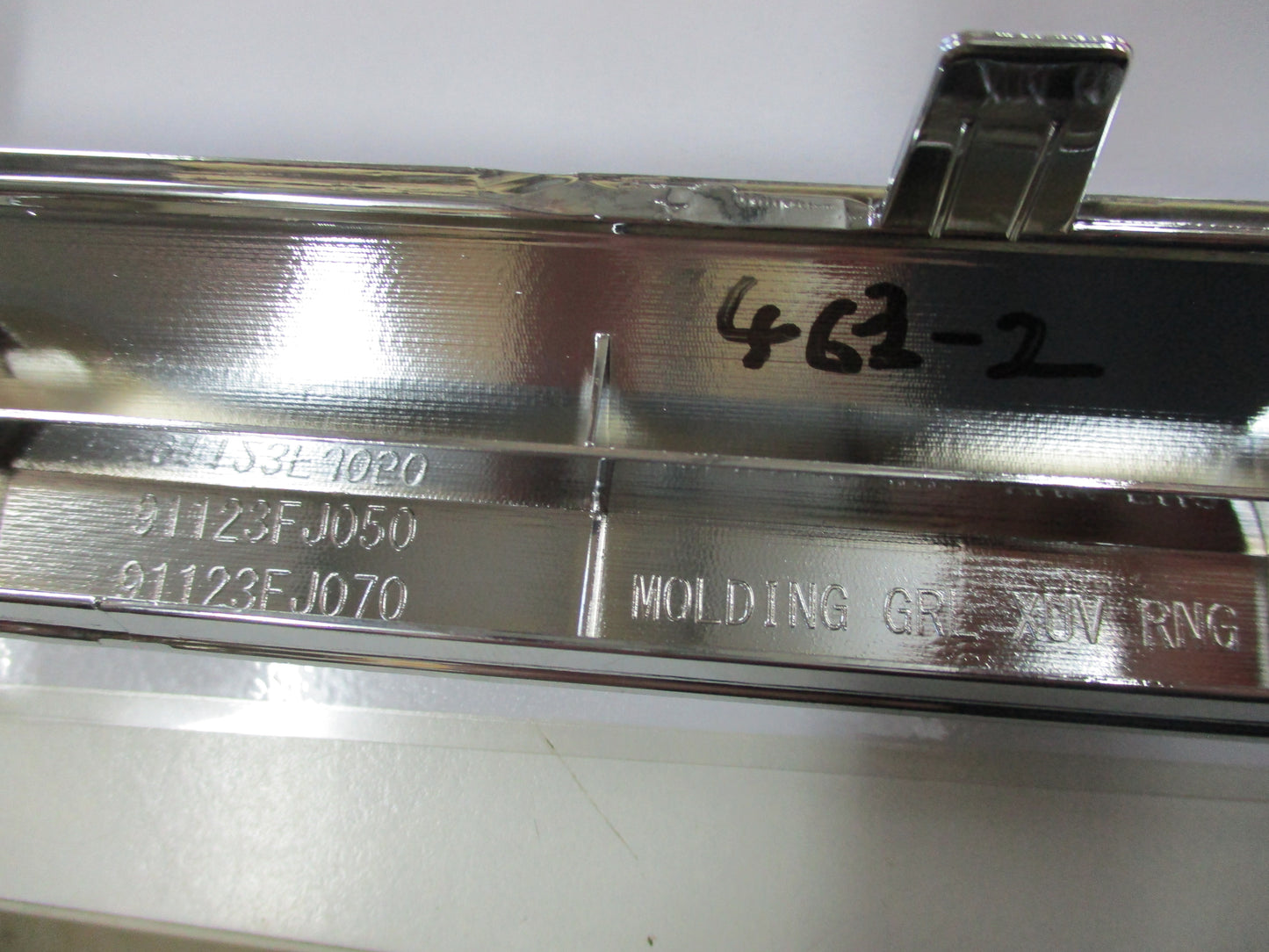 Subaru Impreza/XV Genuine Chrome Front Grille Moulding New Part