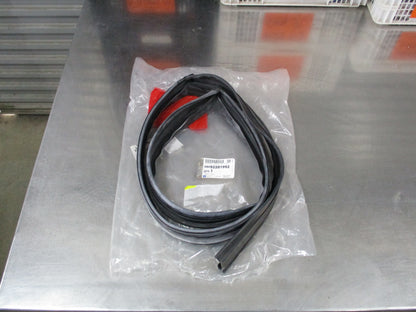 Holden VF Commodore Genuine Front Passengers Window Rubber/Weatherstrip New Part