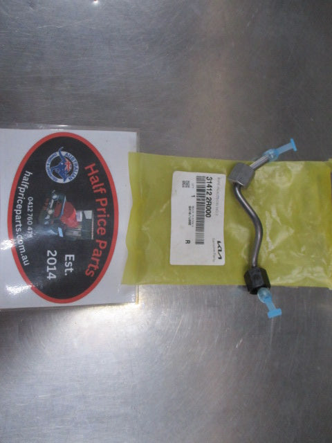 Kia Carnival / Sportage / Sorento Genuine No.2 Fuel Injection Pipe New Part